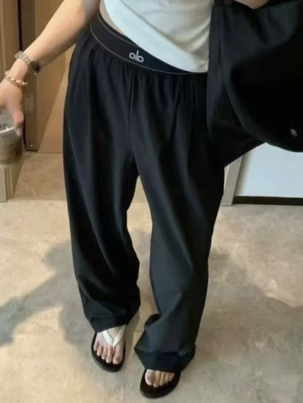 ALO Yoga Black Loose Straight Leg Trouser (Regular) Basic Cruise Athleisure📦🌹